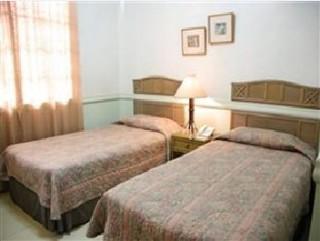 Villa Margarita Hotel Davao City Екстериор снимка
